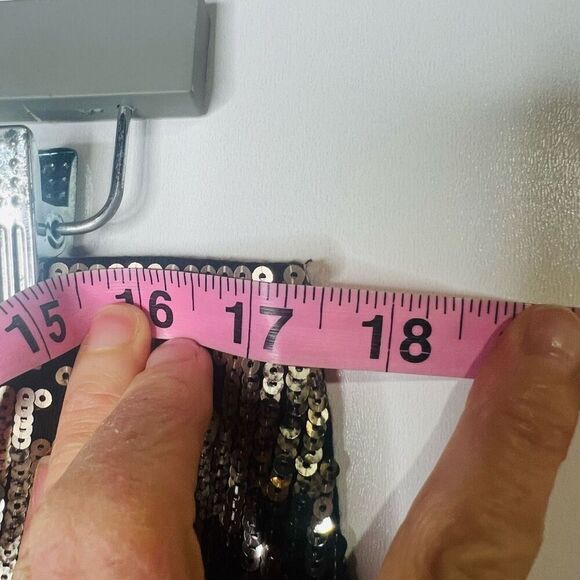 Express Black Gold Sequins Mini Skirt Aztec Sz L - Picture 6 of 7